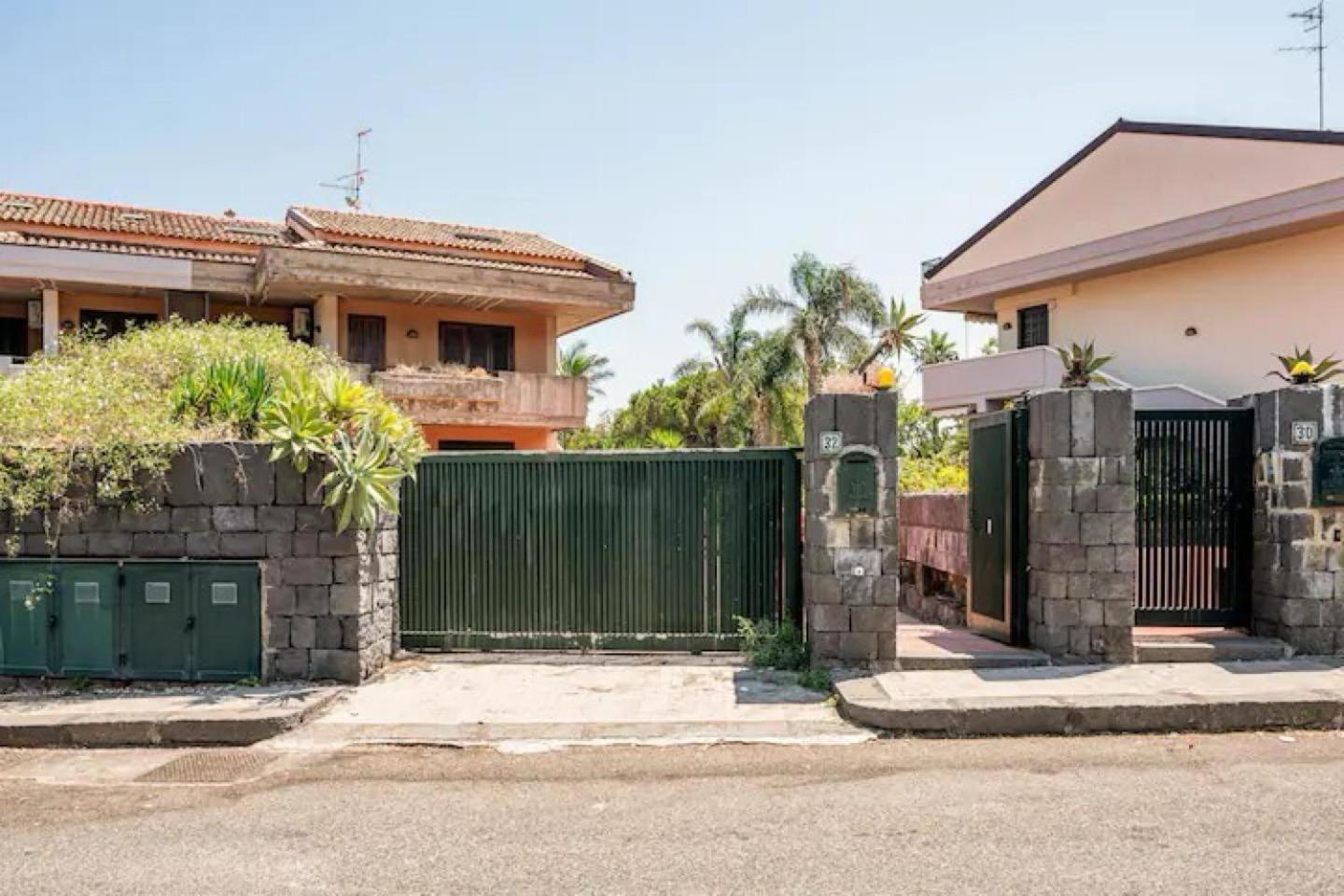 Serena Mulinia Garden Acireale Exterior photo